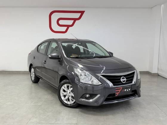 NISSAN VERSA 1.6 16V FLEXSTART SV 4P XTRONIC NISSAN VERSA 1.6 16V FLEXSTART SV 4P XTRONIC